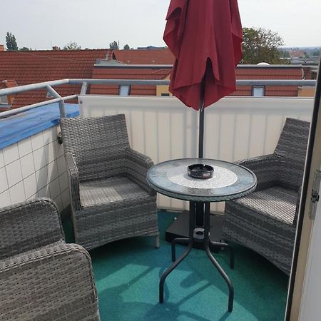 Dachgeschoss Apartment Mit Ausblick Halle  Εξωτερικό φωτογραφία